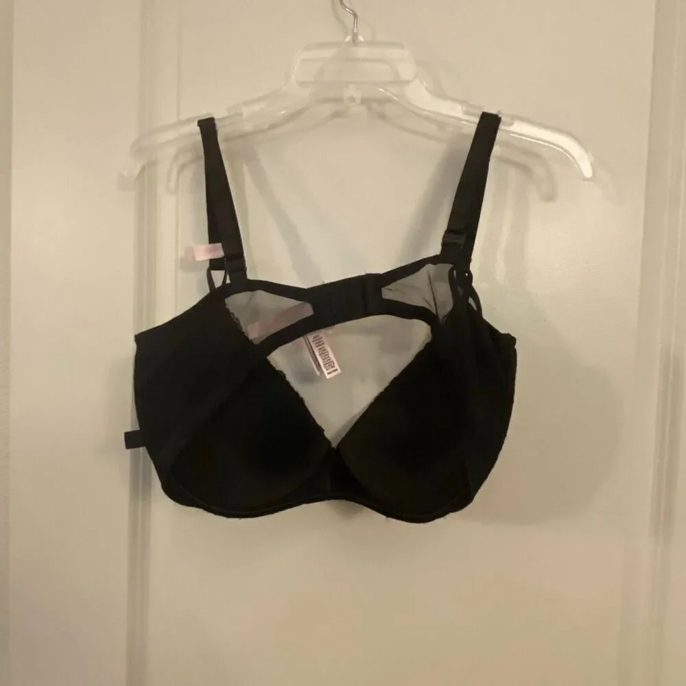 Victoria’s Secret bra padded no wire size 40D